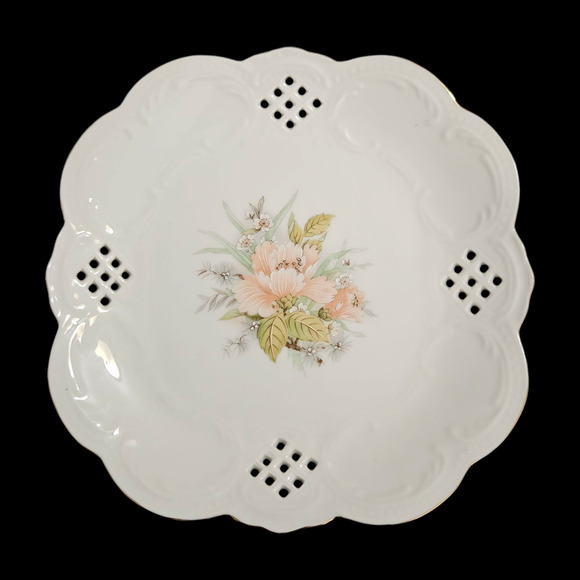 Winrose Collection Hand Decorated Plate 8.5" Floral Reticulated Edge USA - Picture 1 of 3